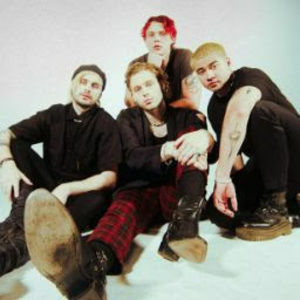 Meet your Posher, Lucy